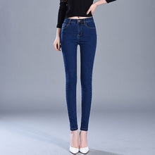Load image into Gallery viewer, Stretch Jeans