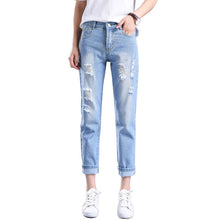 Load image into Gallery viewer, Blue Ripped Jeans
